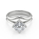 Load image into Gallery viewer, Alana 4 Claw Compass Set Solitaire Round Cut Diamond Engagement Ring - Nivetta