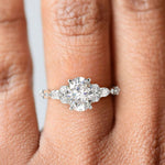 Load image into Gallery viewer, Carissa Oval Cut Pave Shared Prong Claw Set Engagement Ring Setting - Nivetta