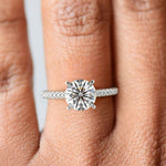 Load image into Gallery viewer, Emilia Round Cut Hidden Halo 4 Prong Claw Set Engagement Ring - Nivetta