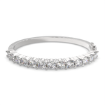 Load image into Gallery viewer, Idalia Round Cut Diamond Bangle Bracelet Shared Prong Hinged (6 ctw) - Nivetta