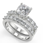 Load image into Gallery viewer, Violet Shared Prong Assher Accents Cushion Cut Diamond Ring - Nivetta