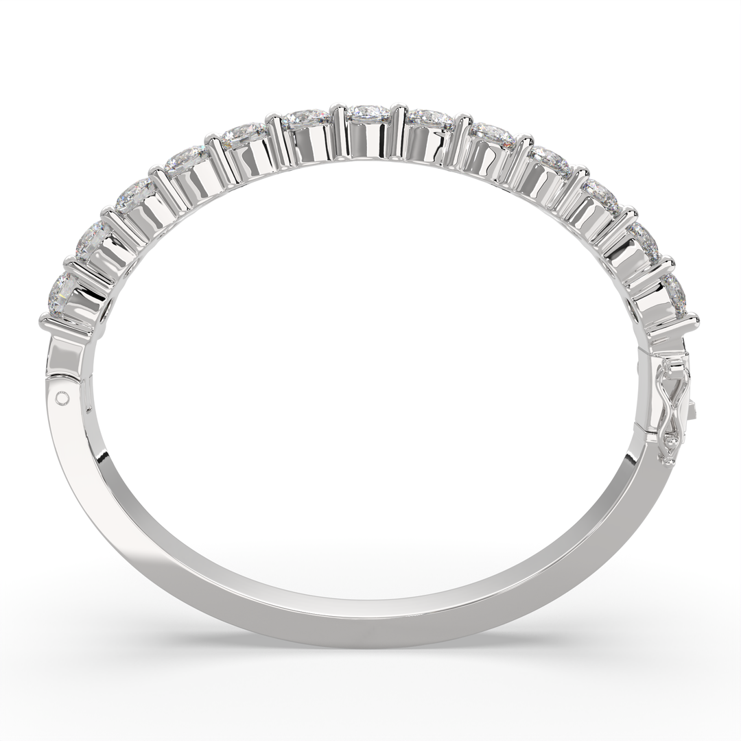 Amaranta Round Cut Diamond Bangle Bracelet Shared Prong Hinged (8 ctw)