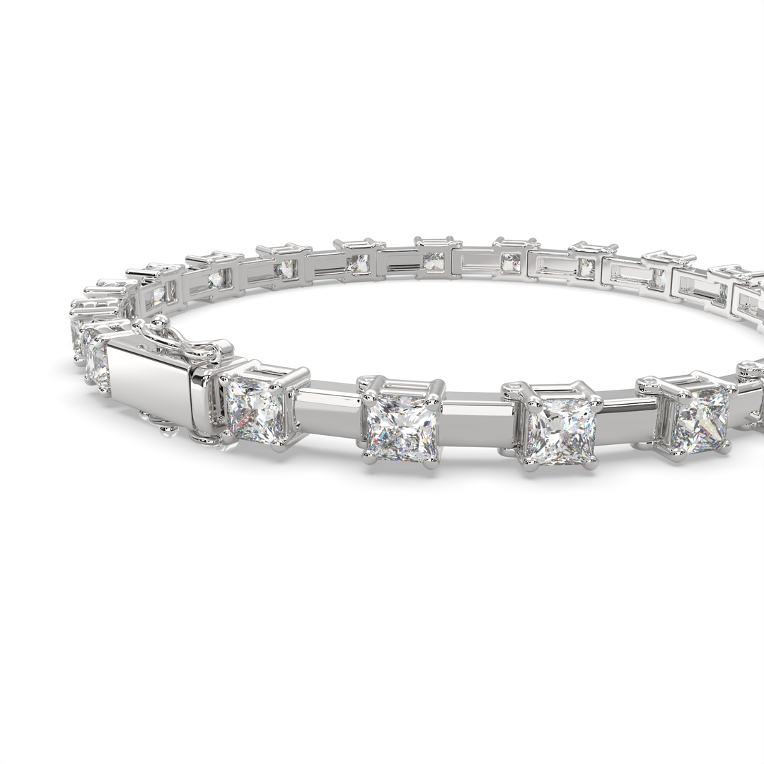 Viridiana Princess Cut Diamond Tennis Bracelet Prong Set (8 ctw)