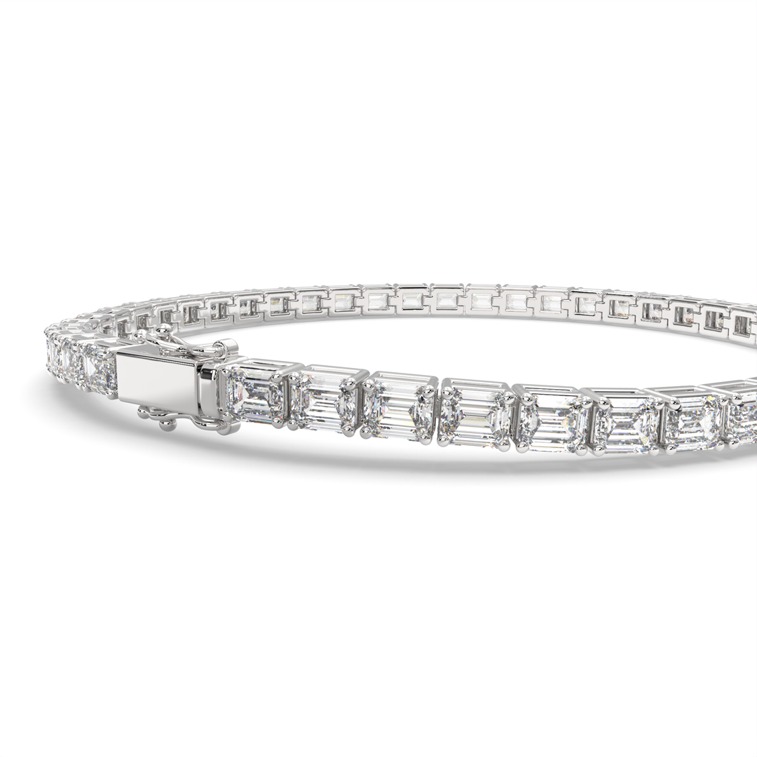 Isabeau Emerald Cut Diamond Tennis Bracelet Prong Set (8 ctw) - Nivetta