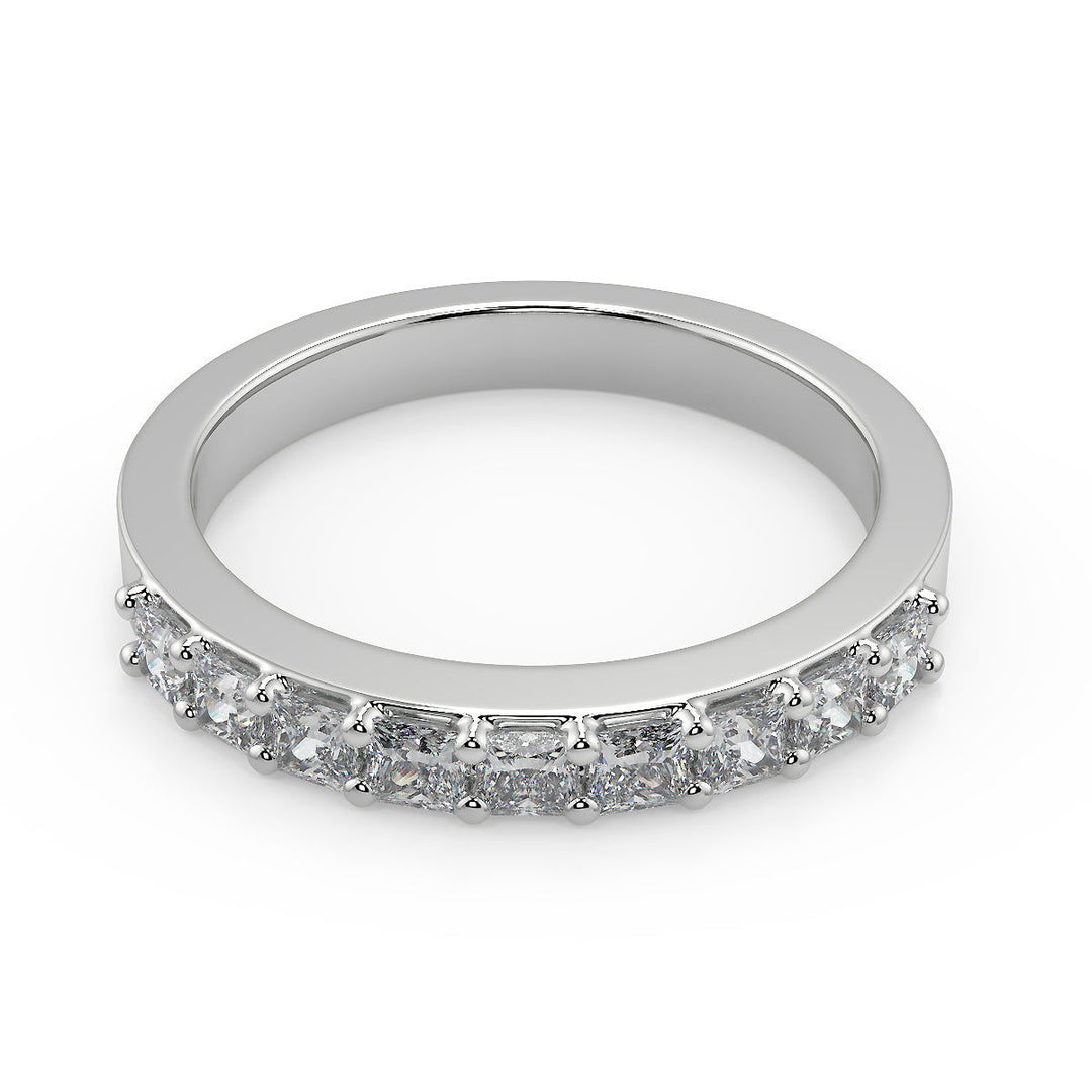 Karsyn Shared Prong Assher Accents 4 Prong Round Diamond Ring - Nivetta