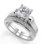 Load image into Gallery viewer, Teresa 4 Prong Cathedral Solitaire Cushion Cut Engagement Ring - Nivetta
