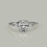 Load and play video in Gallery viewer, Emma Oval Cut Trilogy 3 Stone 4 Prong Claw Set Engagement Ring Setting
